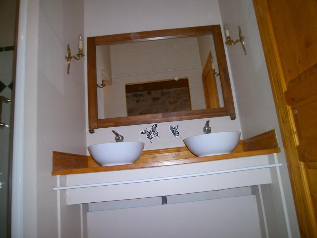 Chambres Cathares Servies-en-Val Номер фото